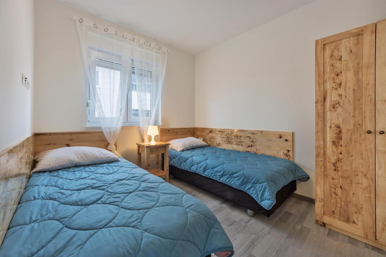 2 Bedroom Apartment Peroj Фажана Екстер'єр фото